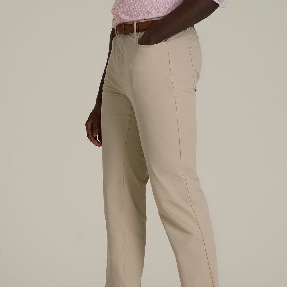 American Tall Traveler Pant 2.0 for Tall Men in Light Khaki Size 2828 / 36 / Lig